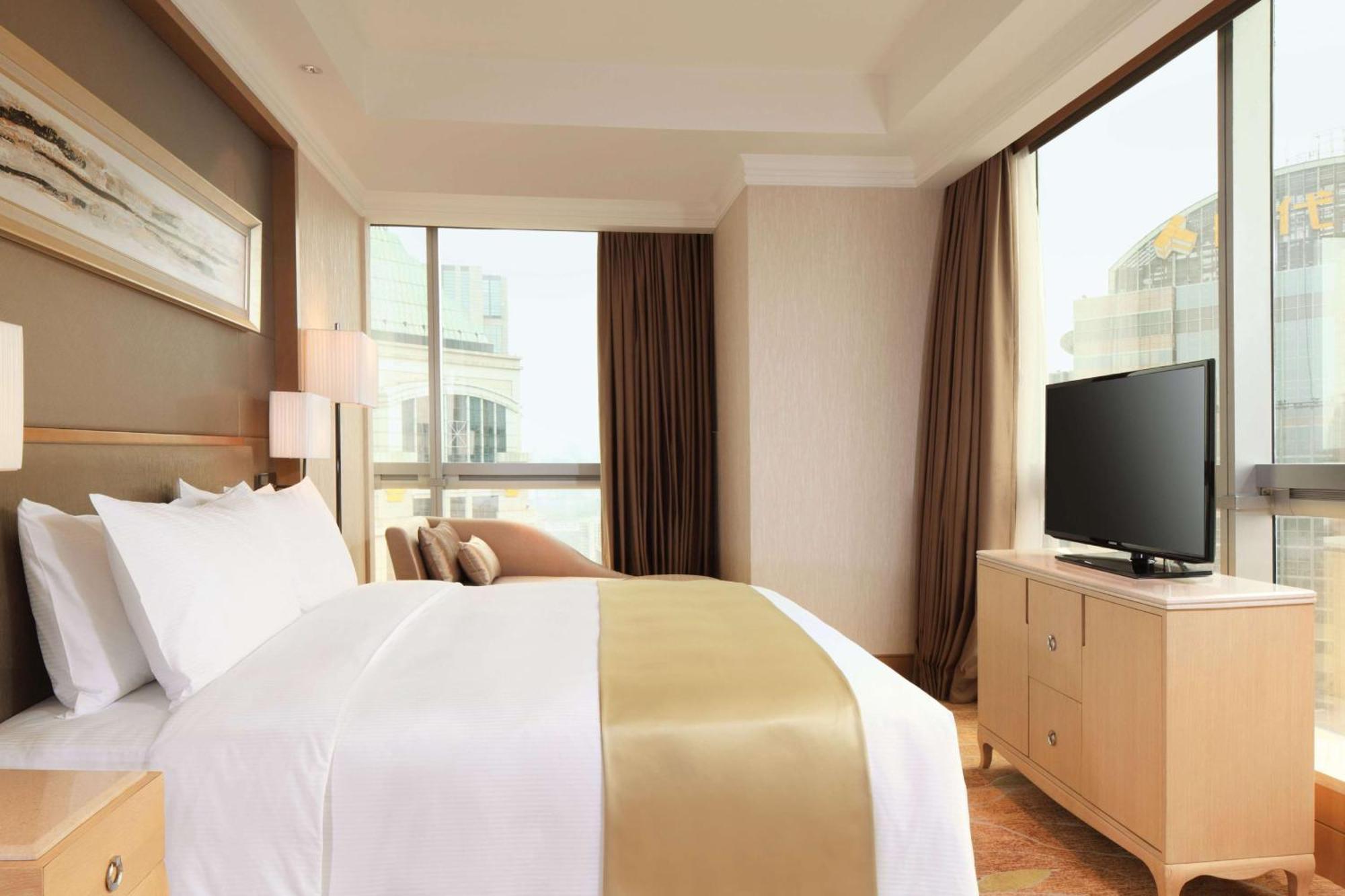 Doubletree By Hilton Guangzhou-Free Shuttle Bus To Canton Fair Complex & Overseas Buyer Registration Services During Canton Fair Period Екстериор снимка
