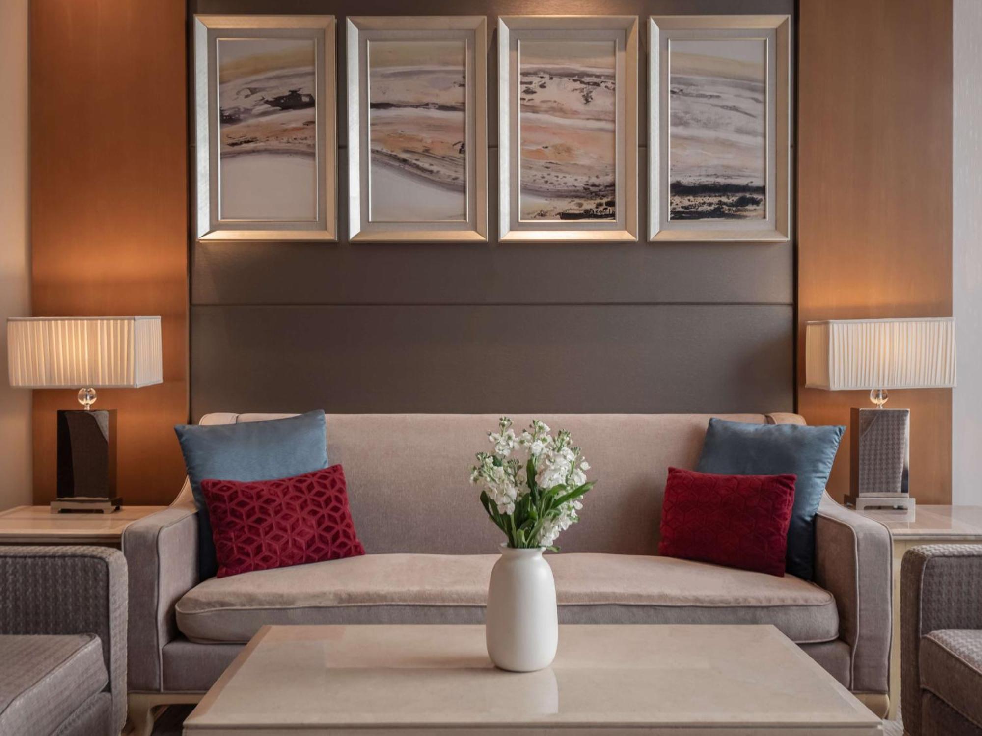Doubletree By Hilton Guangzhou-Free Shuttle Bus To Canton Fair Complex & Overseas Buyer Registration Services During Canton Fair Period Екстериор снимка