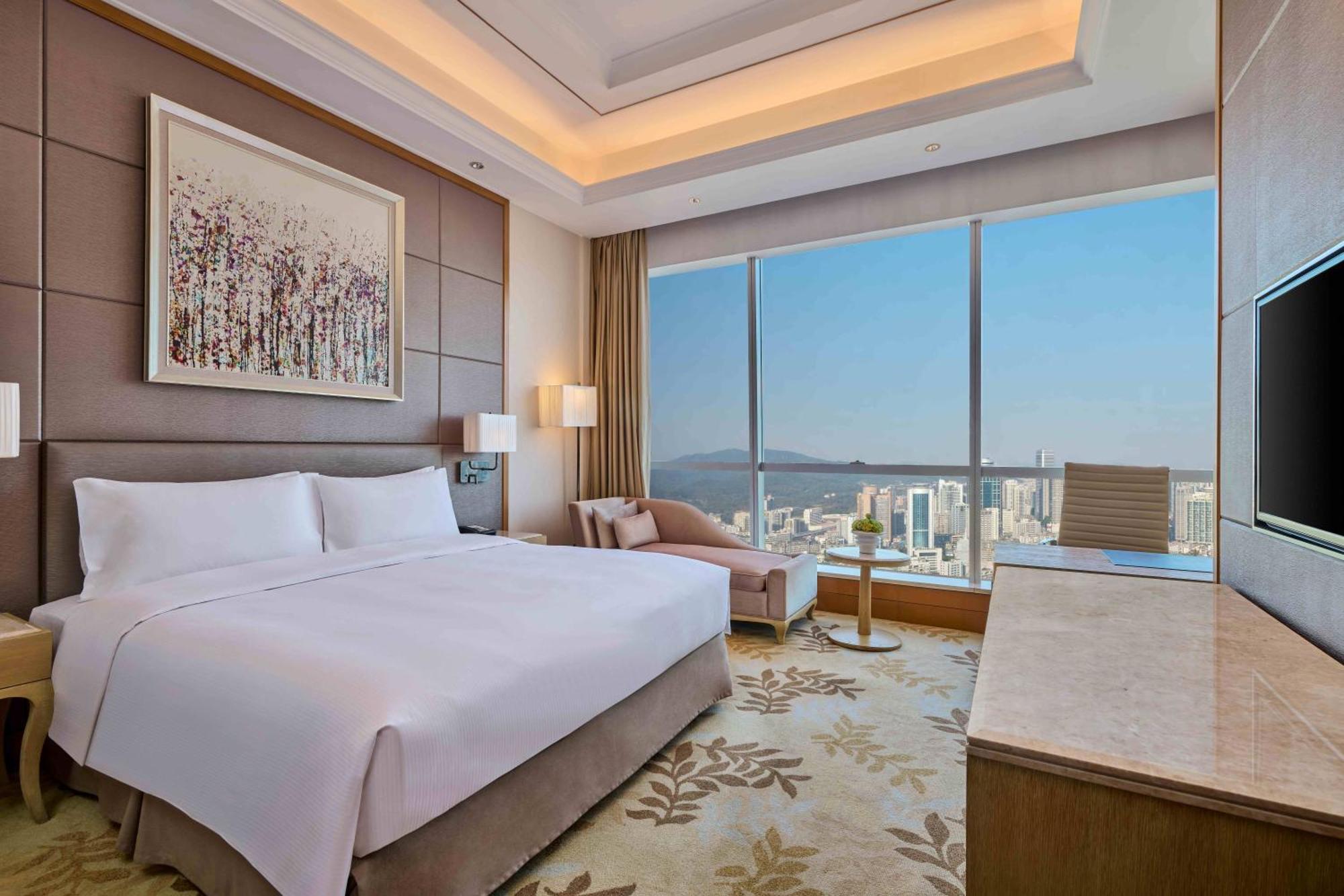 Doubletree By Hilton Guangzhou-Free Shuttle Bus To Canton Fair Complex & Overseas Buyer Registration Services During Canton Fair Period Екстериор снимка